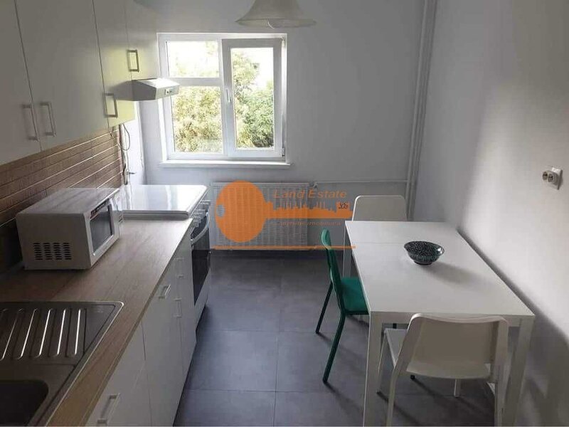 Aviatiei, 450 m metrou, 2 balcoane, 3 camere,